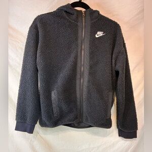 Nike big Kids Charcoal Sherpa Puffer sweater